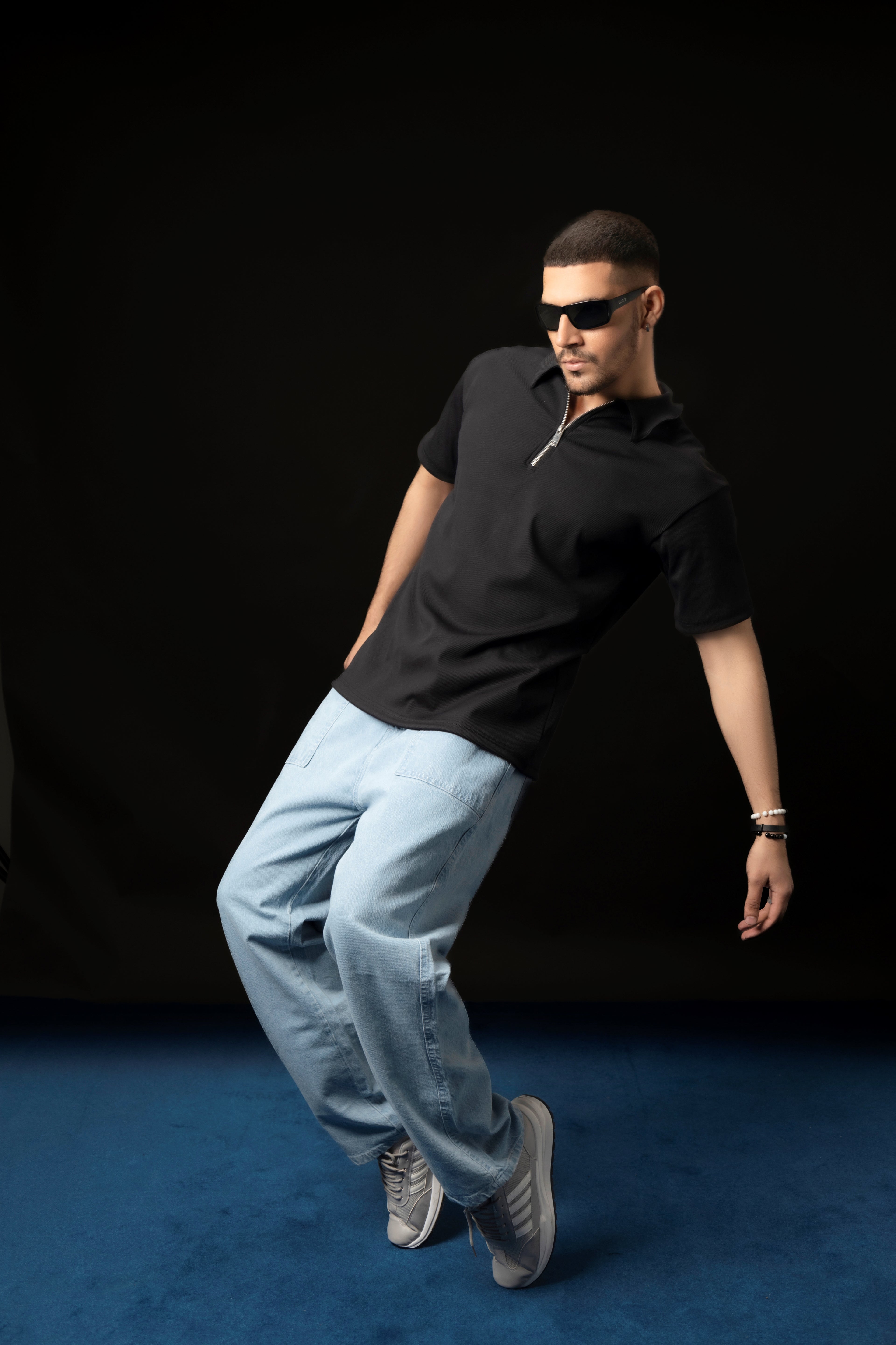 UNISEX LIGHT BLUE BAGGY DENIM PANTS