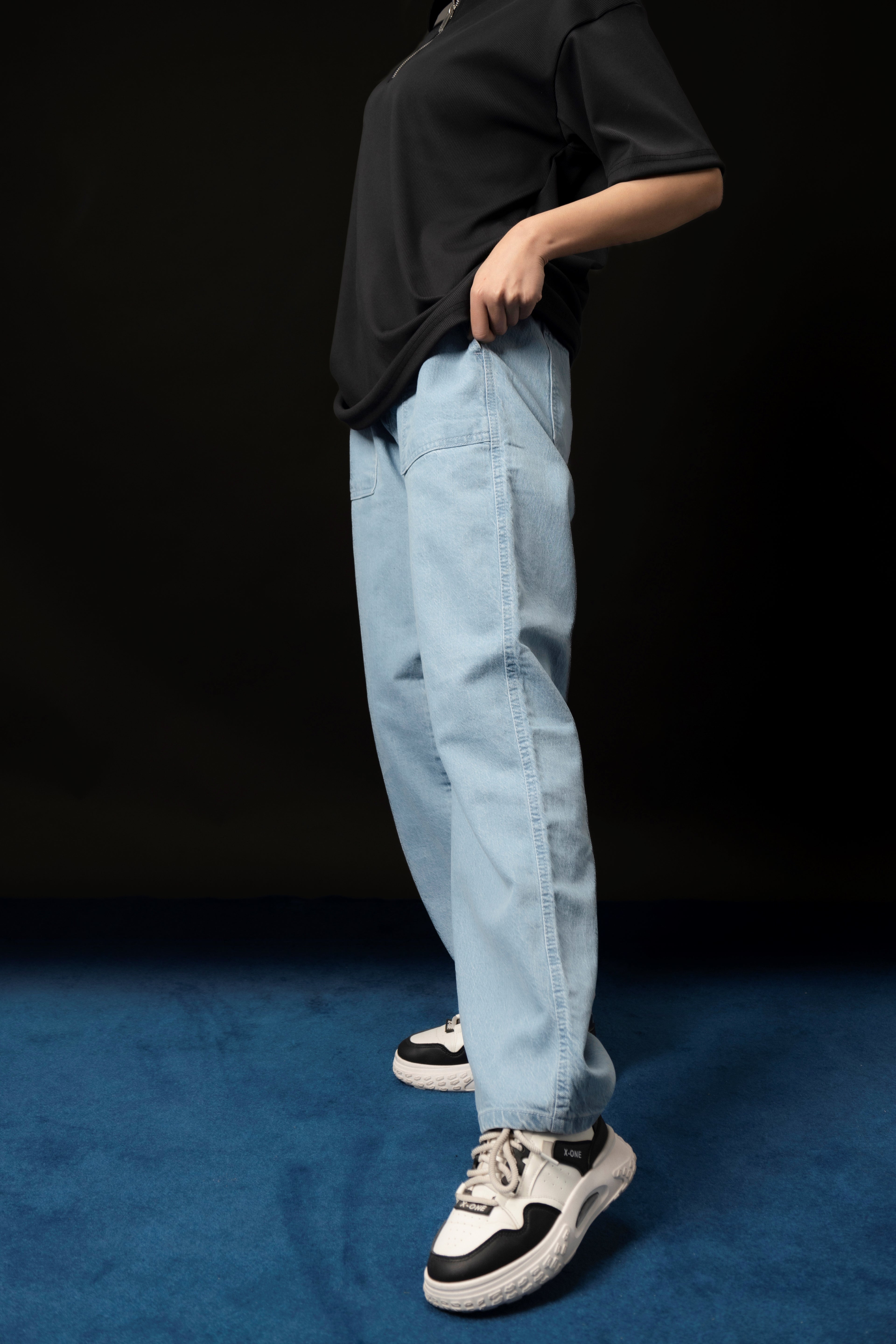 UNISEX LIGHT BLUE BAGGY DENIM PANTS