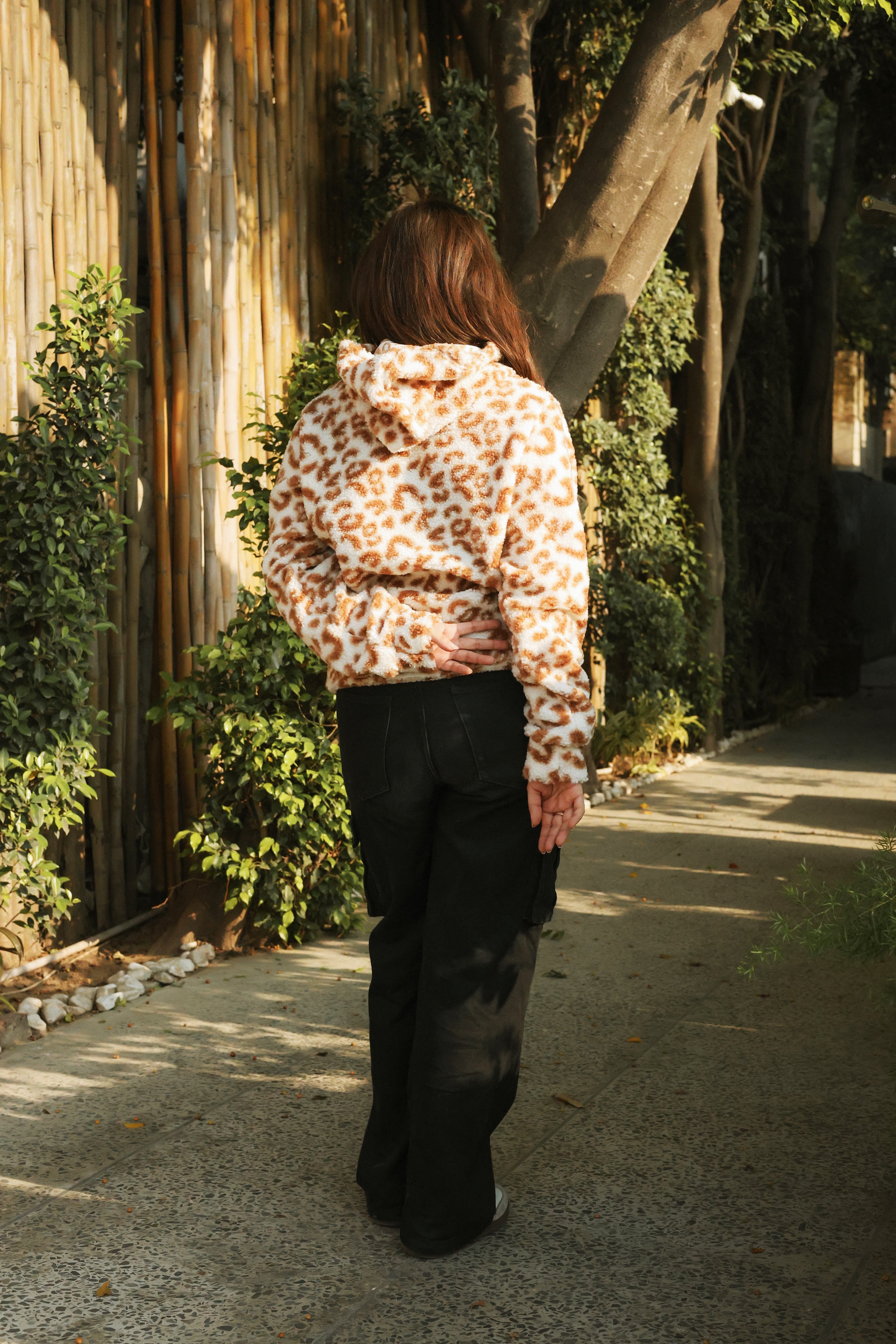 Imported Royal Sherpa Sheep Skin Embroidered White Leopard Baggy Hoodie🔥