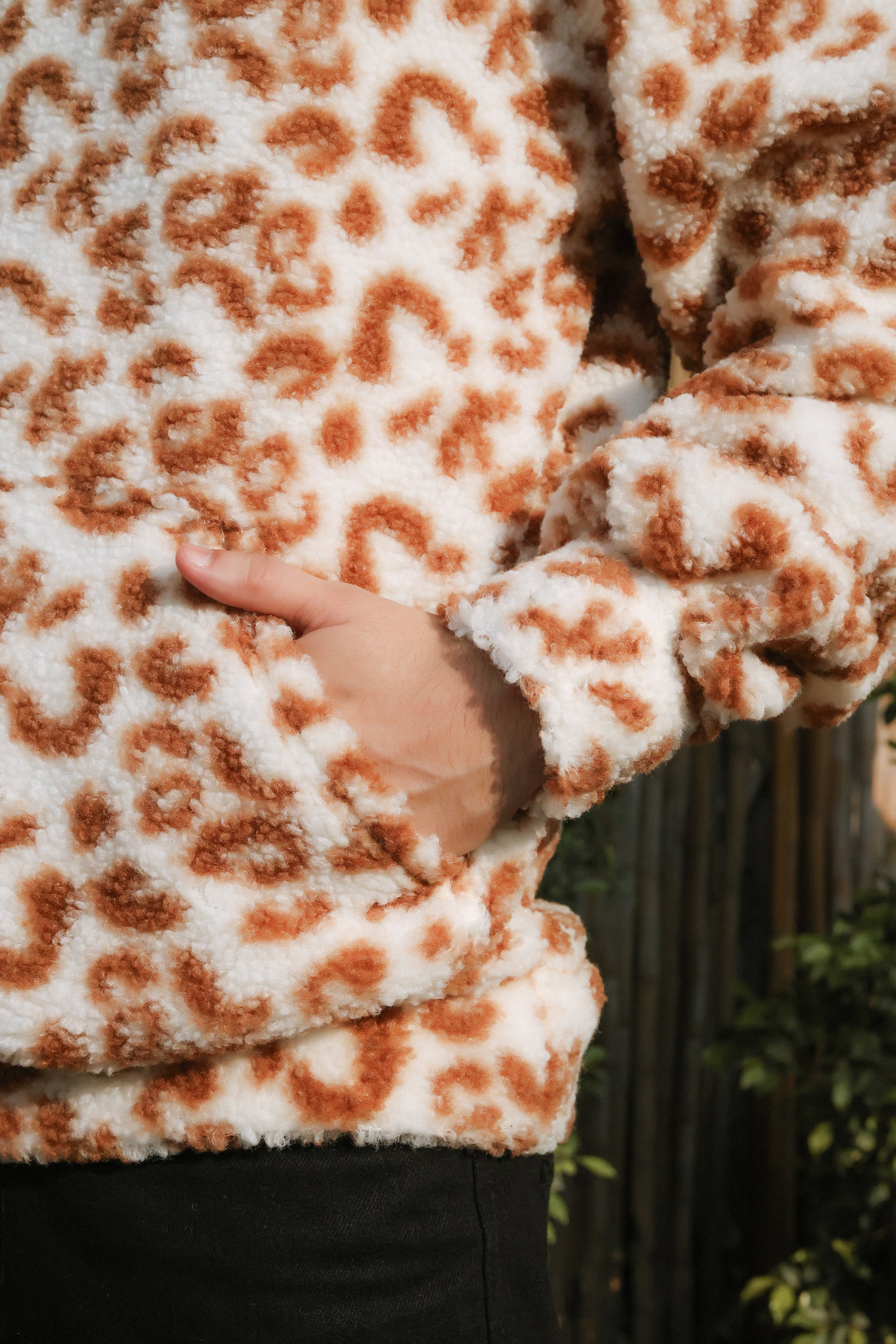 Imported Royal Sherpa Sheep Skin Embroidered White Leopard Baggy Hoodie🔥