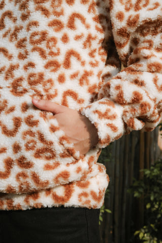 Imported Royal Sherpa Sheep Skin Embroidered White Leopard Baggy Hoodie🔥